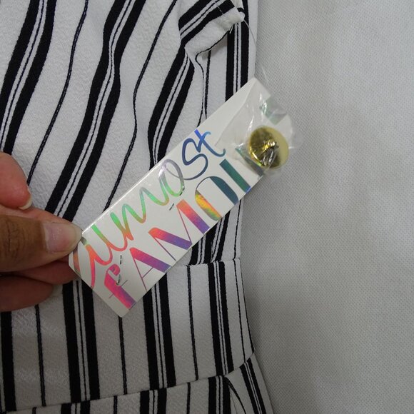 Almost Famous Striped Sleeveless Jumpsuit Women Size L Pearl Button Wide Leg NEW - Picture 12 of 16